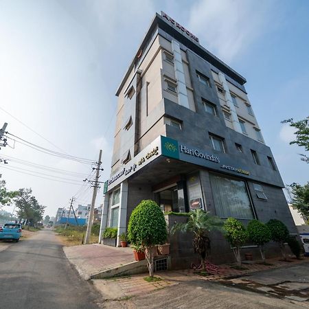 Hotel J N Stay Mysore - 12 Minutes To Mysore Palace Dış mekan fotoğraf